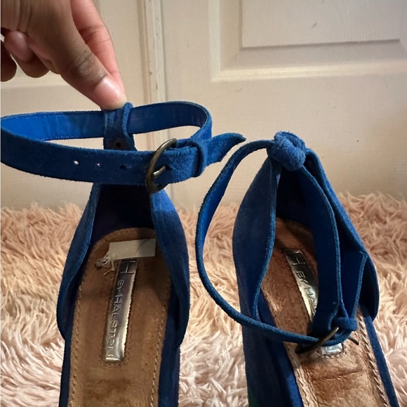 Color Block Wedges - Picture 3 of 5